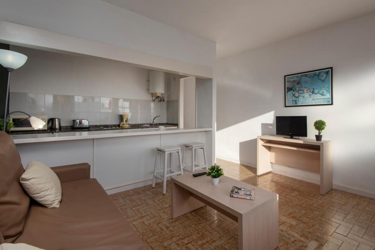 One-Bedroom Apartment,974878036:JPEG