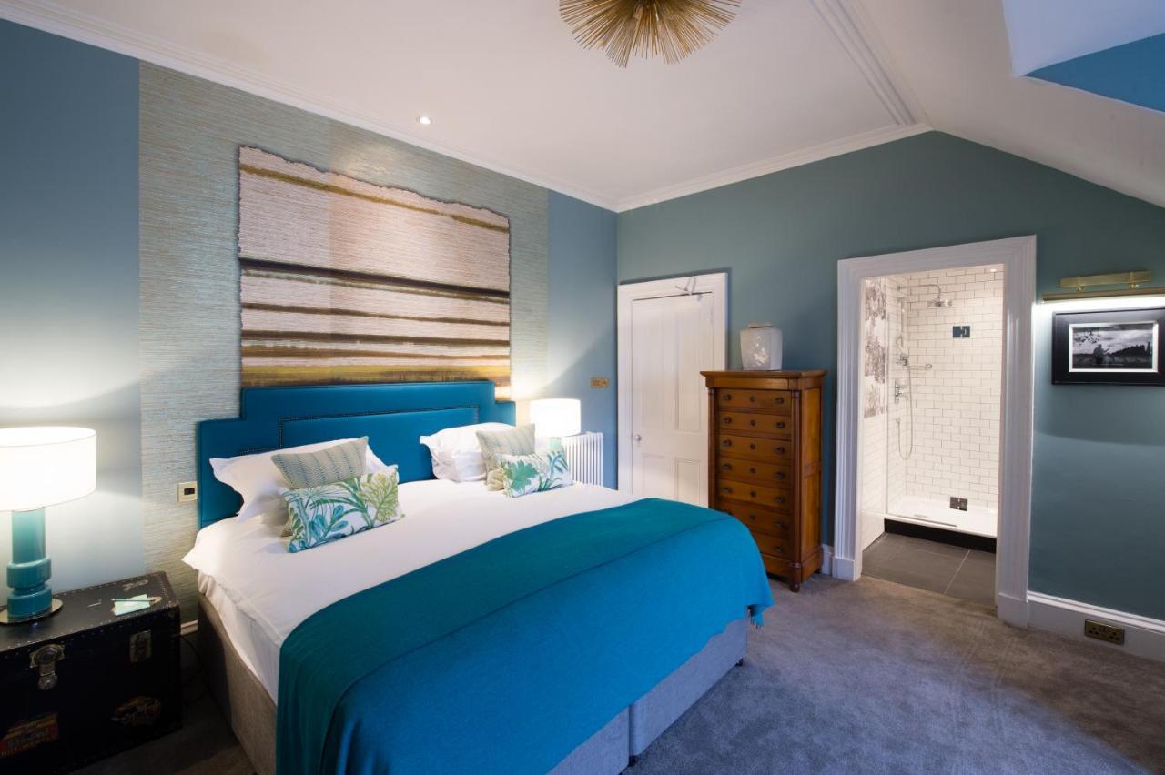 Signature Suite,744094192:JPEG