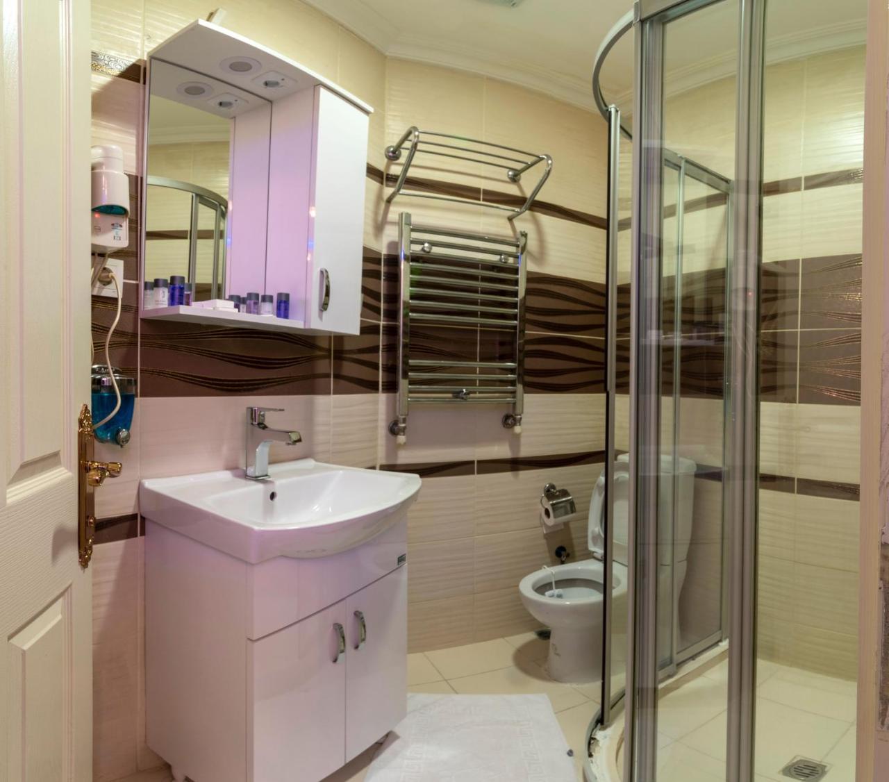 Double Room,750346133:JPEG