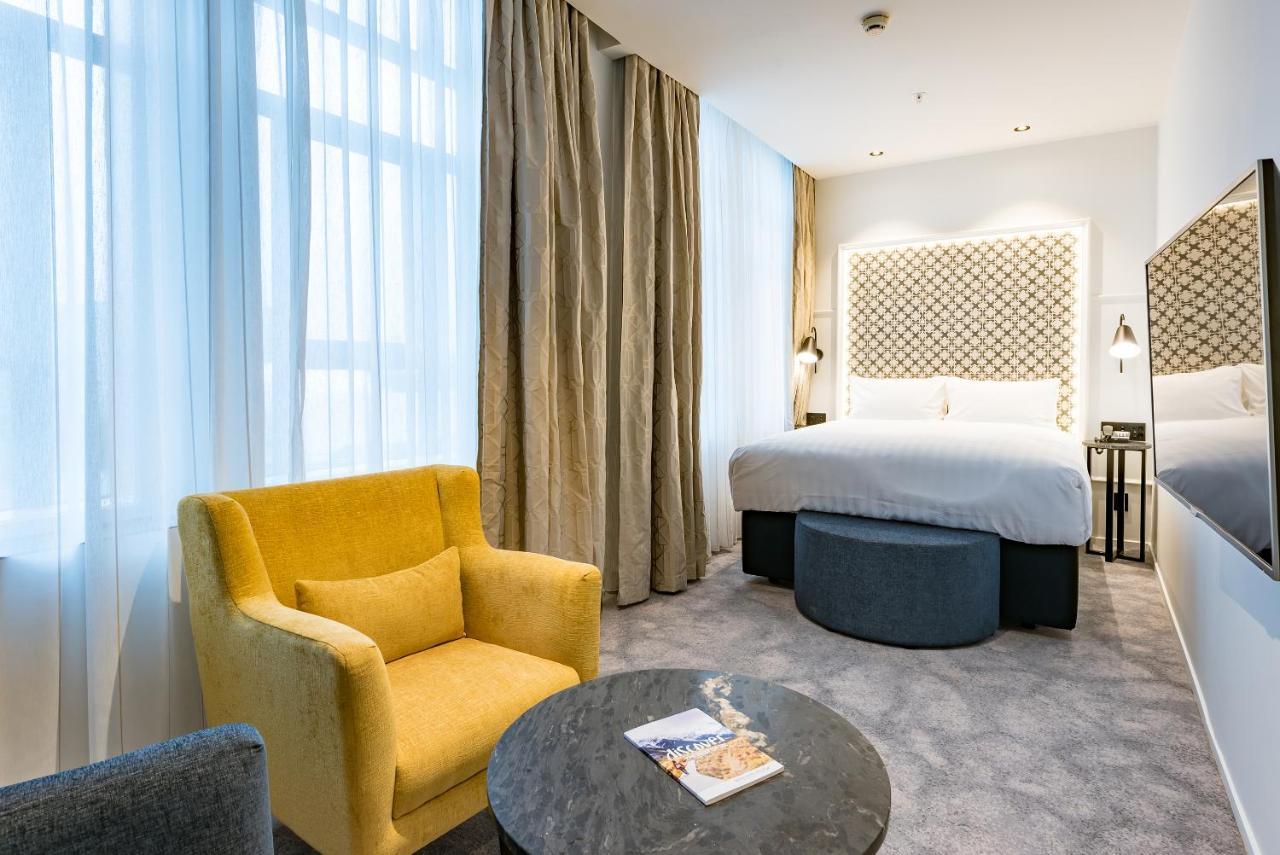 Signature Queen Room,775159375:JPEG