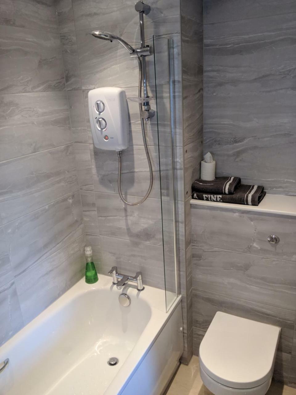 Camera Singola con Bagno Privato