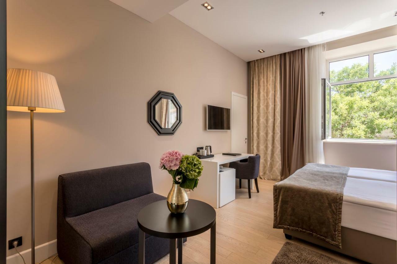 Superior Double Room with City View and with Free Spa Access