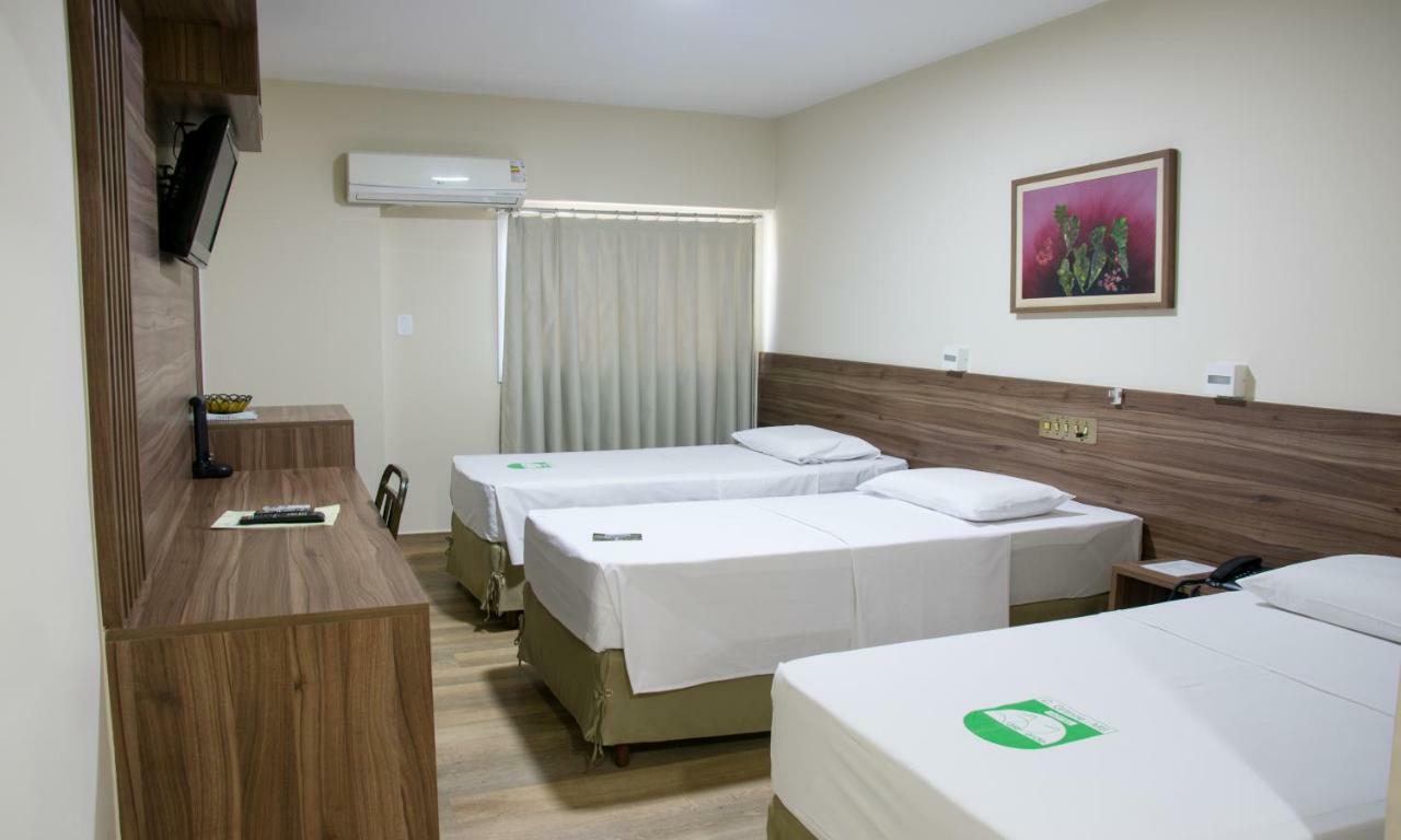 Triple Room,926453983:JPEG