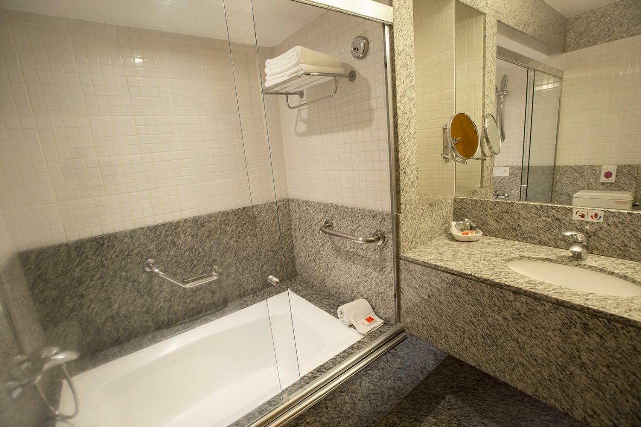 Luxury Double Room,1212443158:JPEG