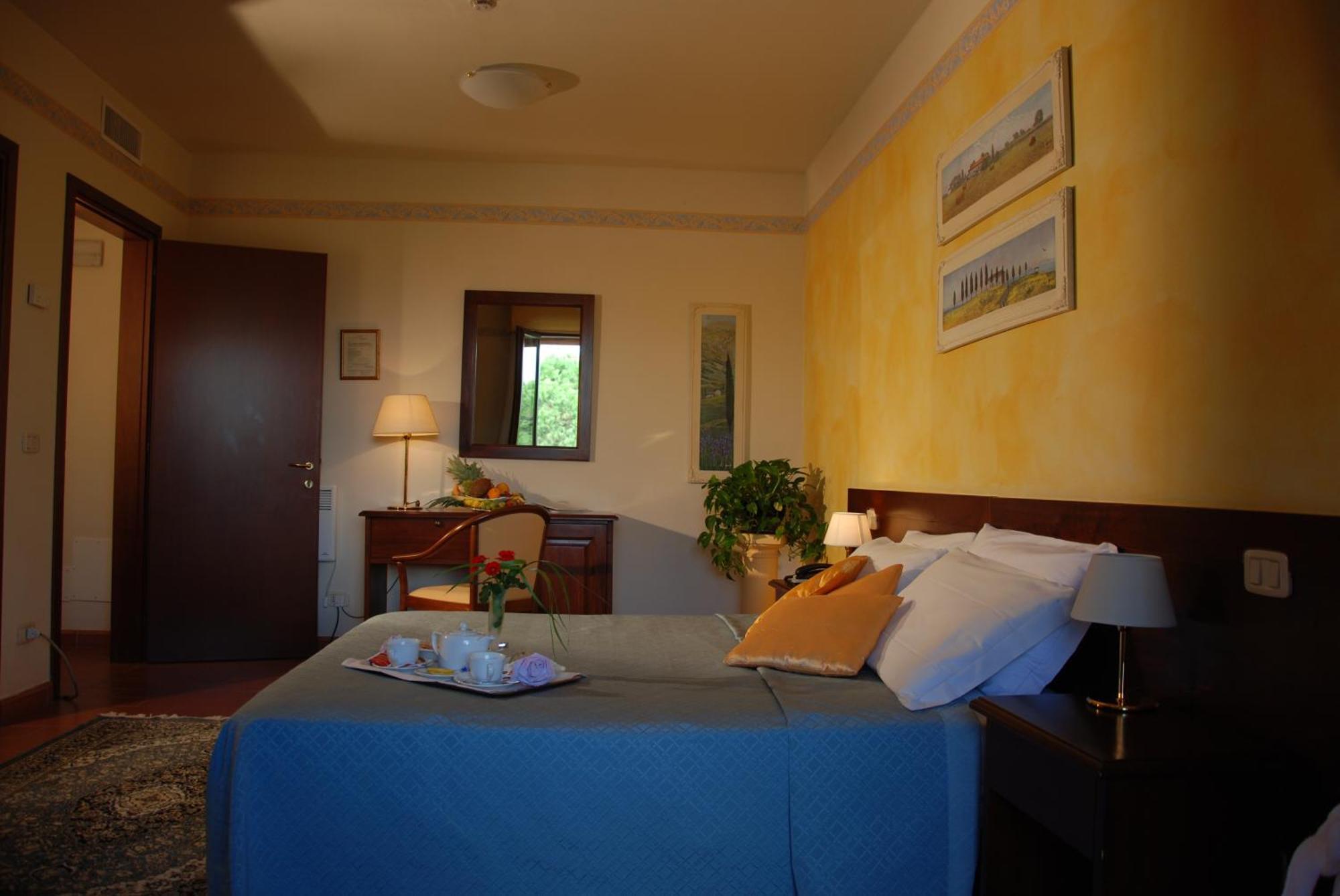 Triple Room,848587838:JPEG