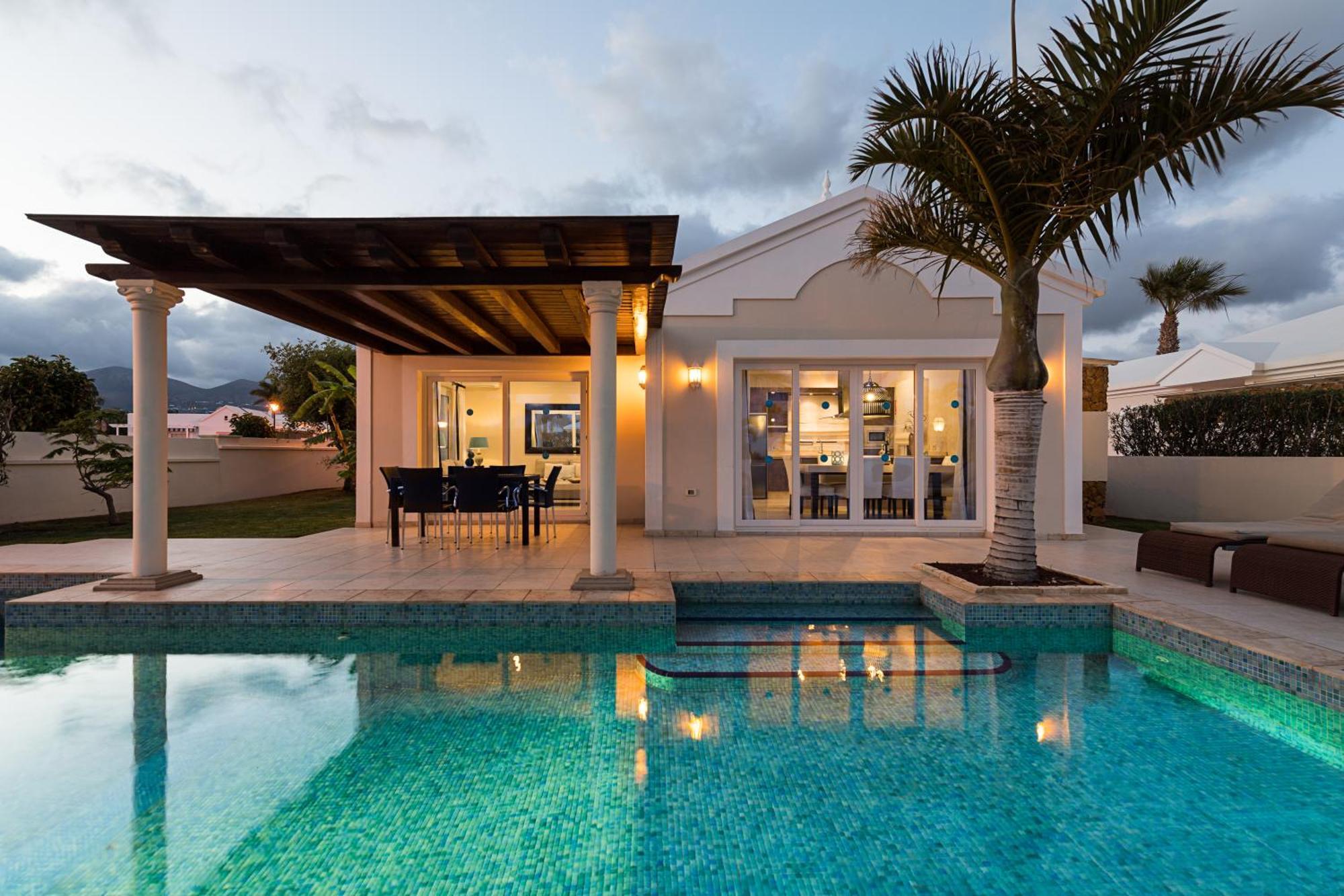 Three-Bedroom Villa with Private Pool,1722915890:JPEG