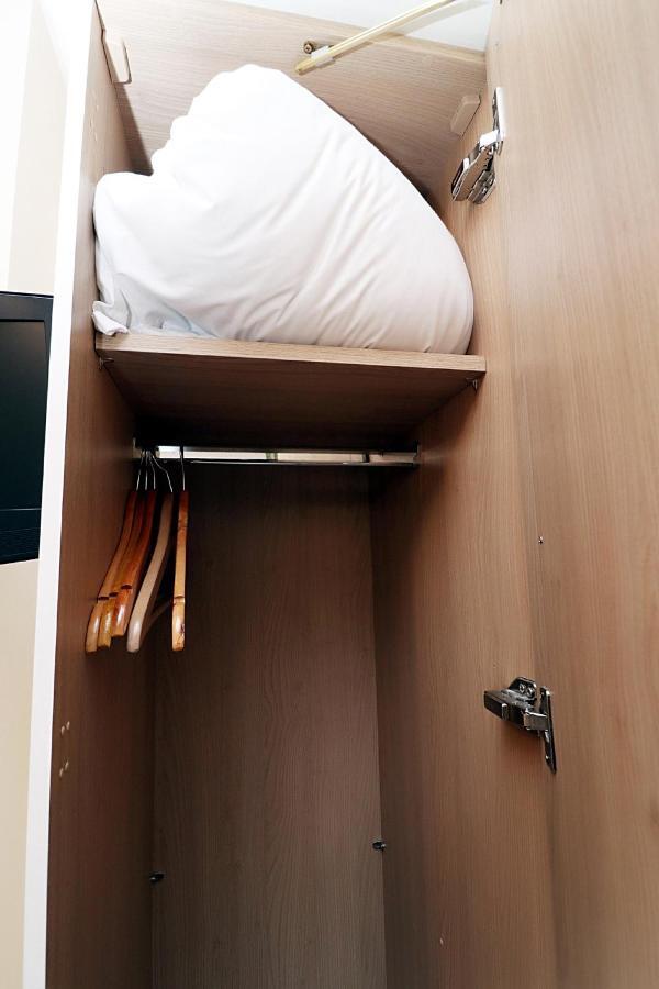 Double Room,1155171453:JPEG