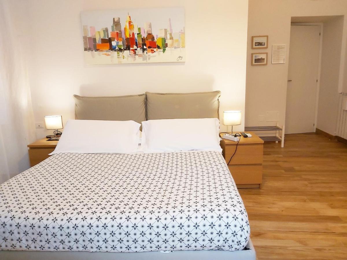 Deluxe Room,943468669:JPEG