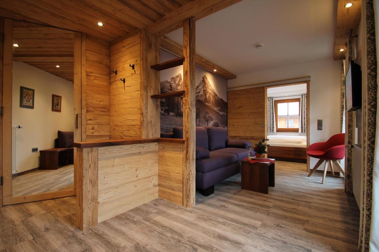 Triple Room,967294456:JPEG