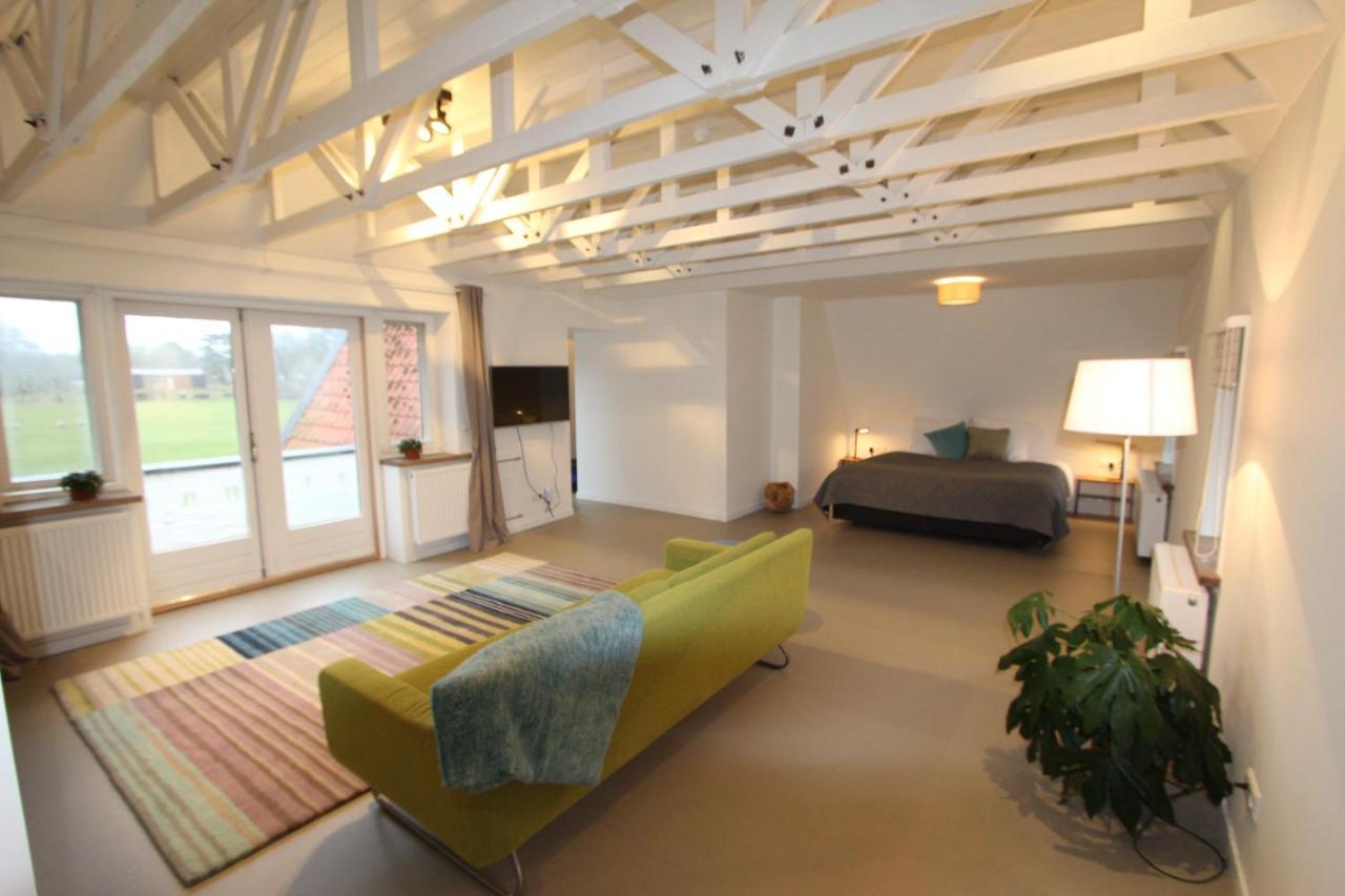 Suite with Balcony,996546019:JPEG