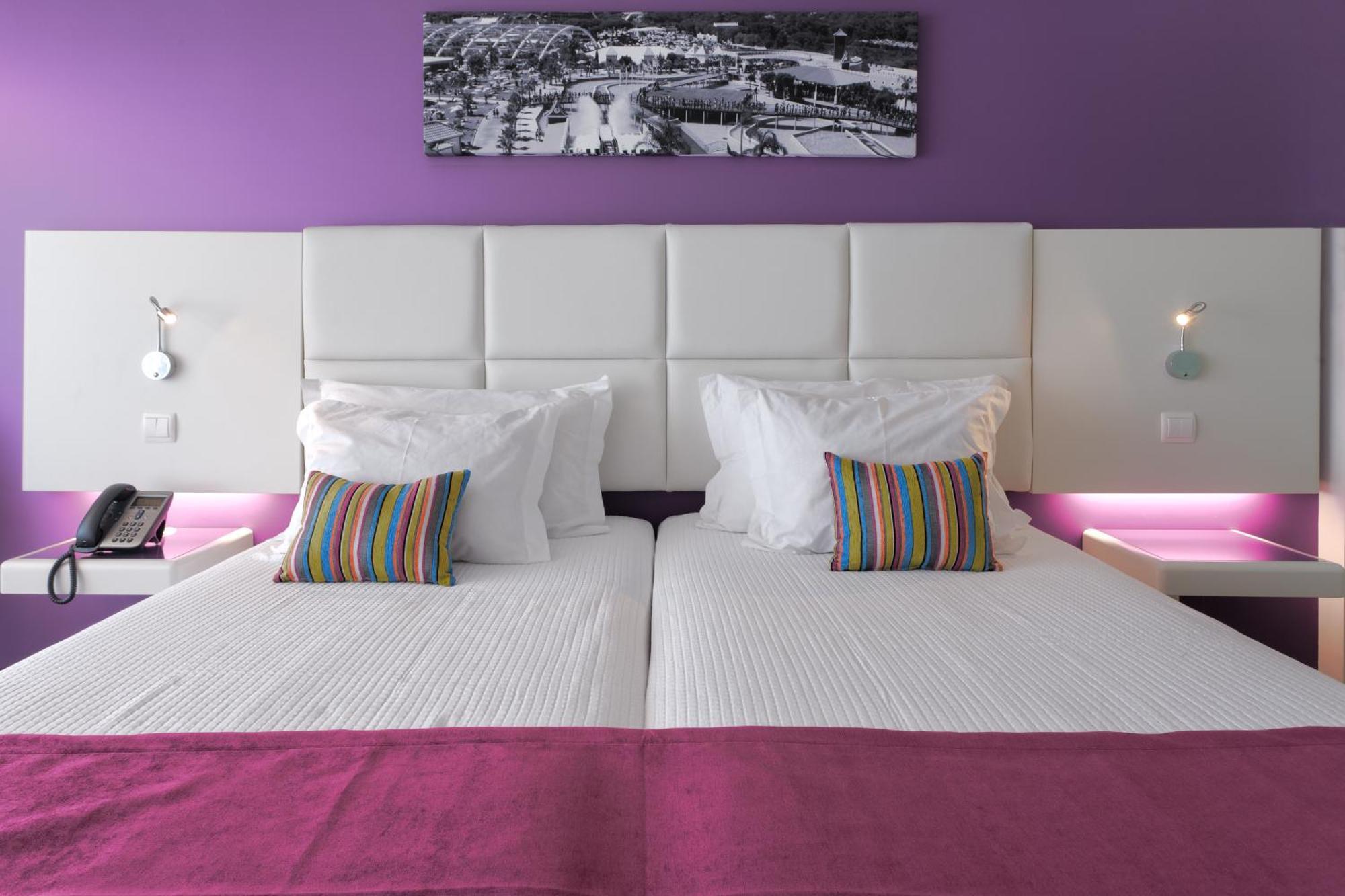 Twin Room,1274510887:JPEG