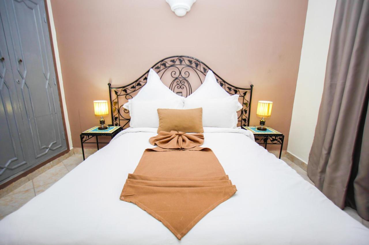Standard Single Room,972989374:JPEG