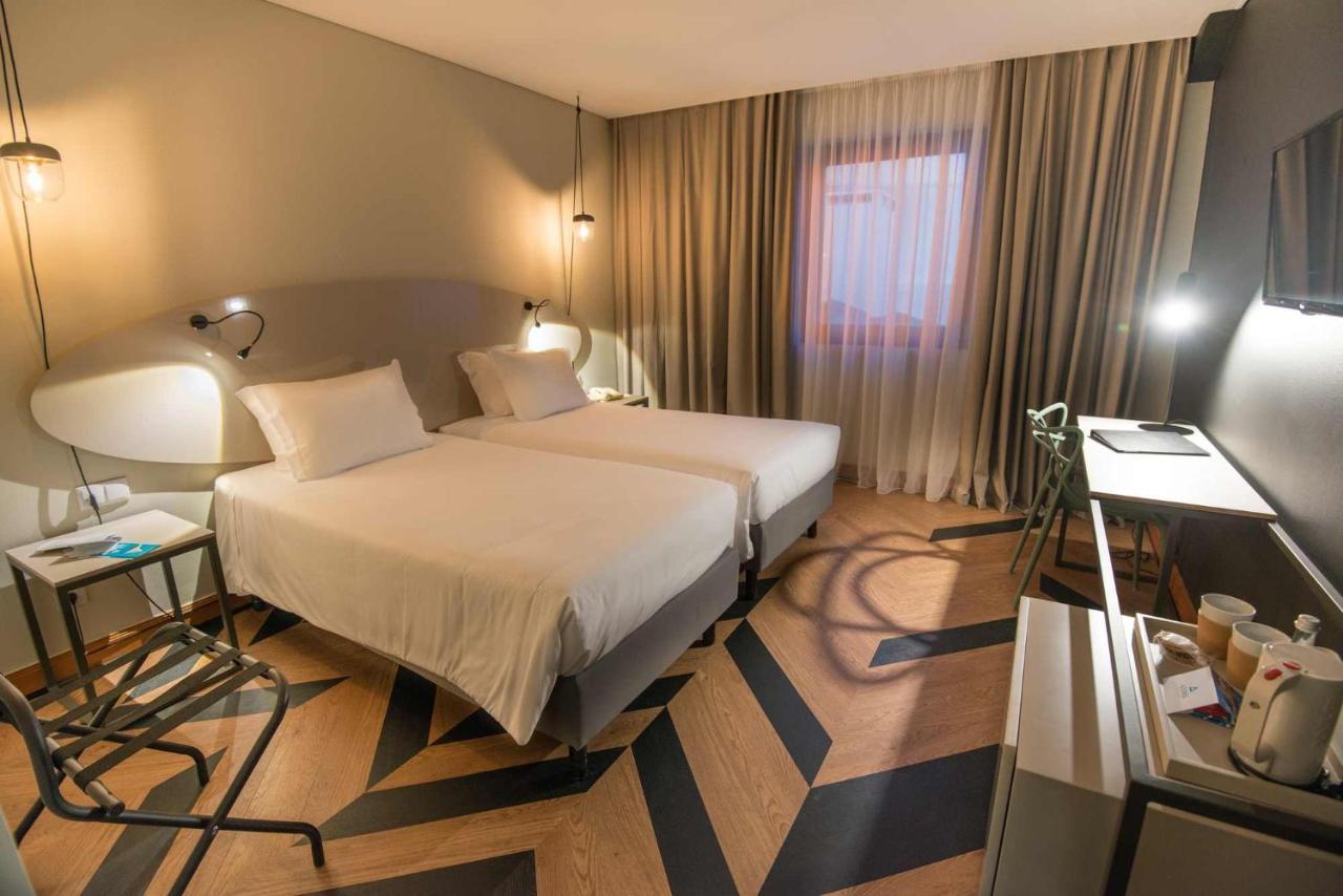 Twin Room,1274341138:JPEG