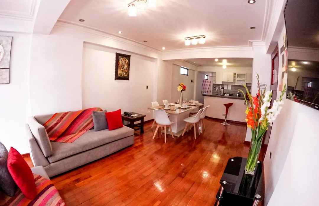 Rhouse Cusco-1