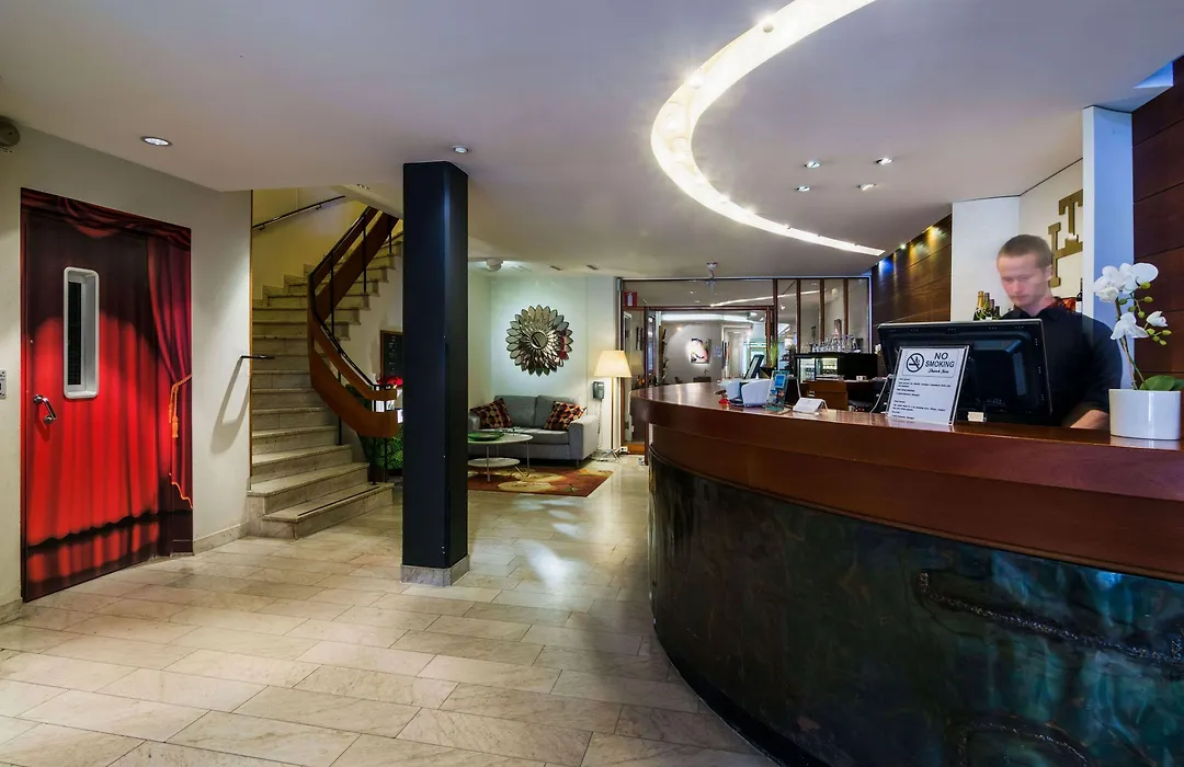 Teaterhotellet-1