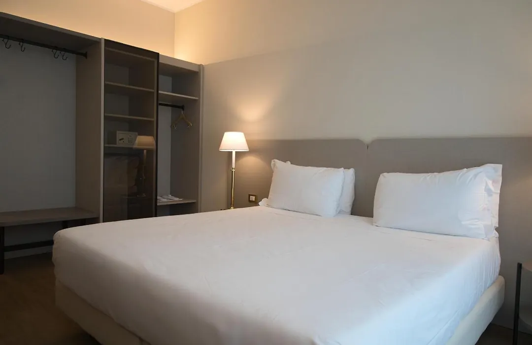 Hotel Nasco-1