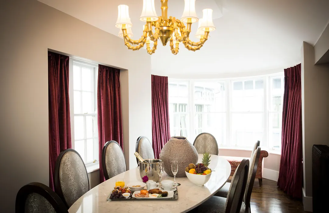 Oriel House Hotel-1