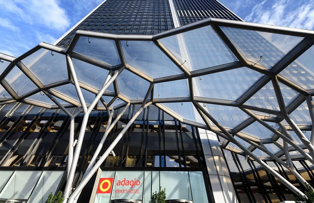Aparthotel Adagio Frankfurt City Messe-1