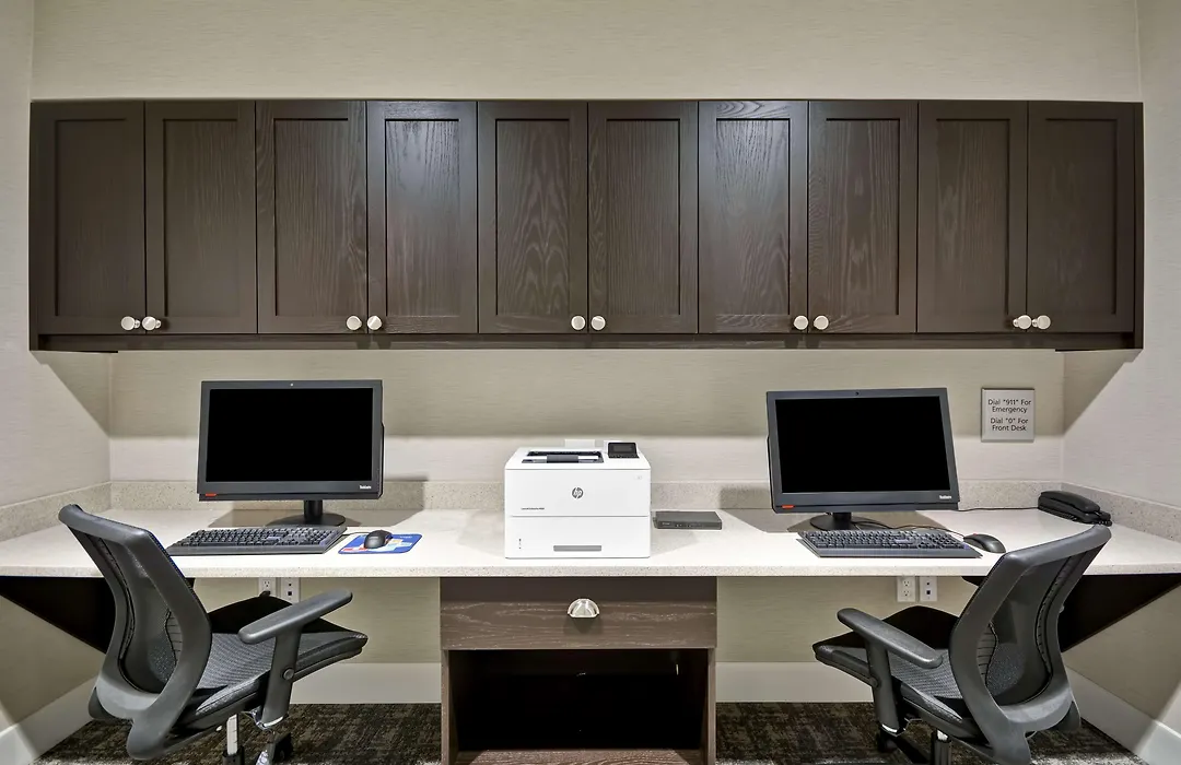 Hampton Inn Livonia Detroit-1