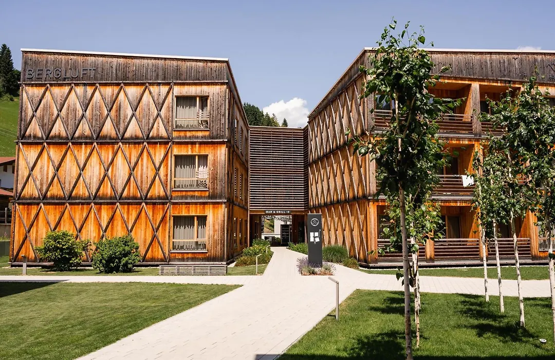 Tirol Lodge-1