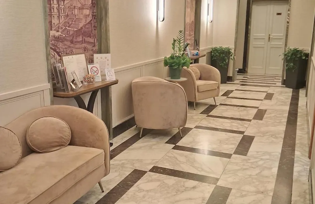Hotel Fiori-1