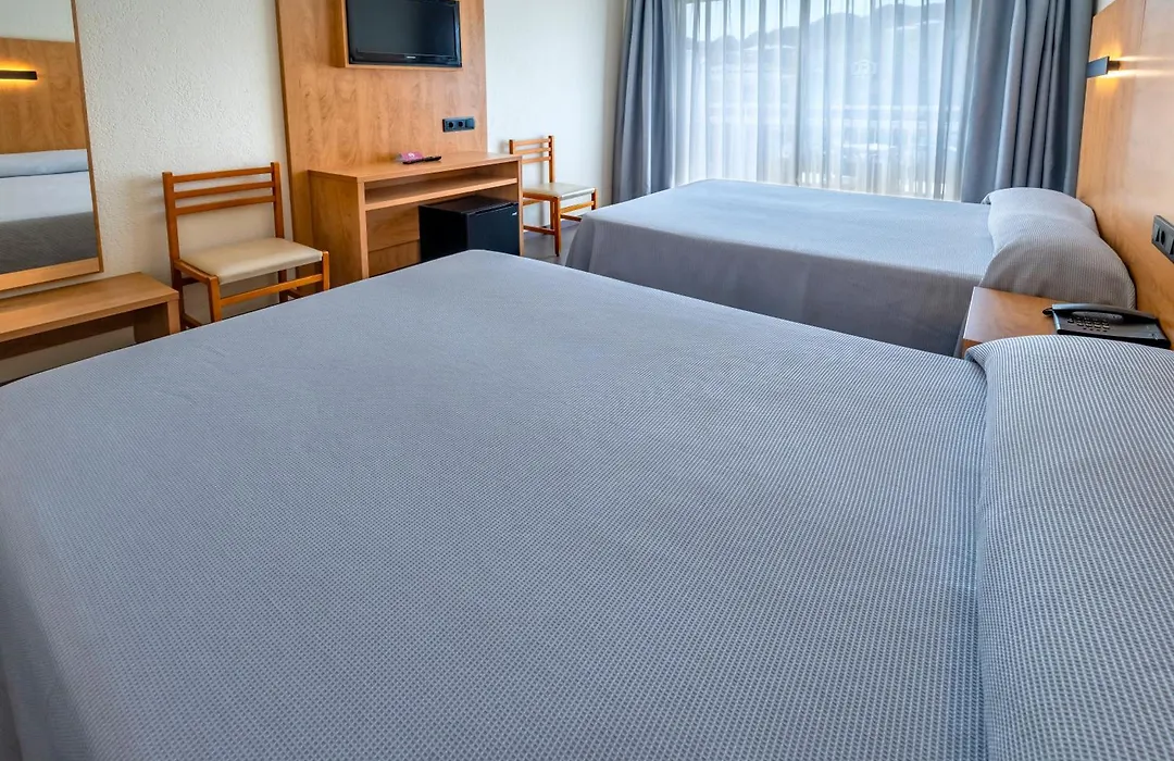 Hotel President-1
