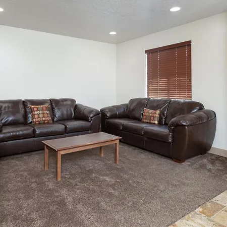 Duchesne Suites-2