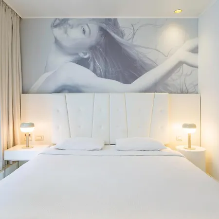 B-Aparthotel Regent-3