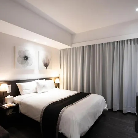 Stay Inn-2