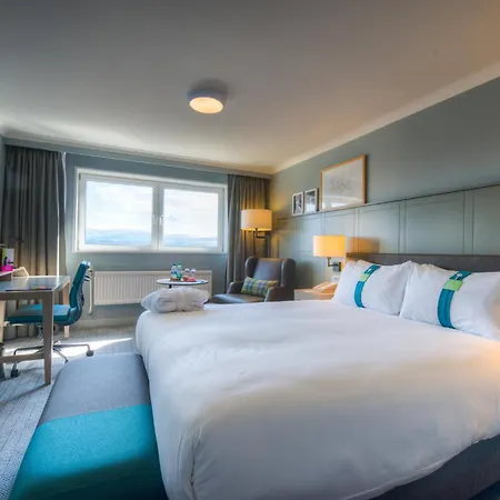 Holiday Inn Edinburgh Zoo By Ihg-3