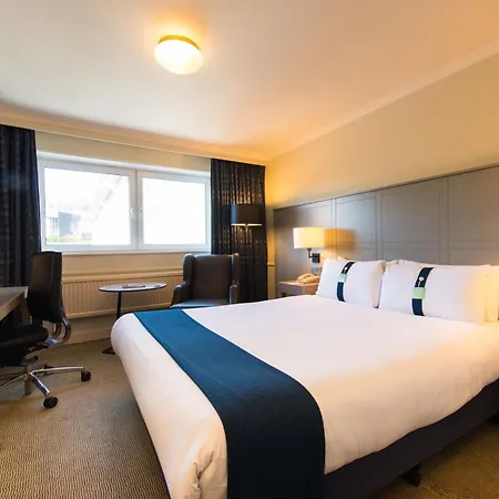 Holiday Inn Edinburgh Zoo By Ihg-2
