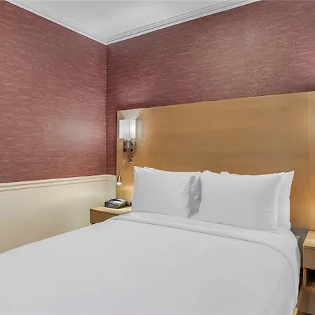 Mayfair Hotel, An Ascend Collection Hotel-3