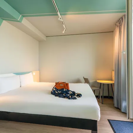 ibis budget Berlin Kurfürstendamm-2