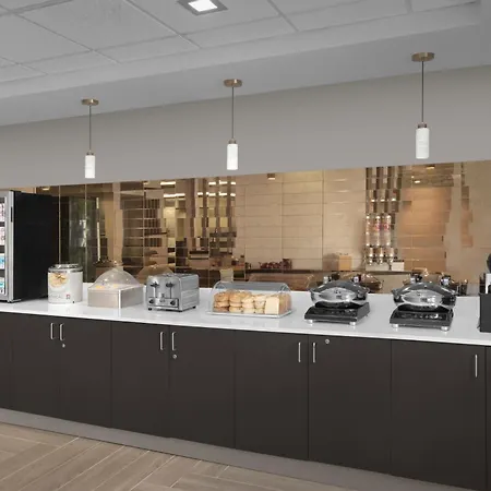 Towneplace Suites Des Moines Urbandale-3