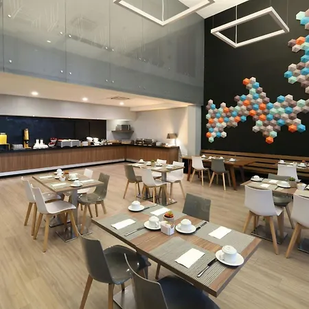 City Express Plus By Marriott Monterrey Nuevo Sur-3