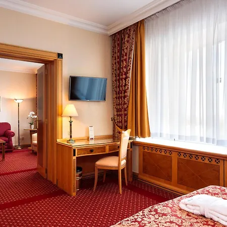 Natsionalny Hotel-3