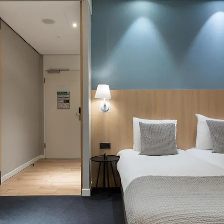 Mercure Hotel Schiphol Terminal-2