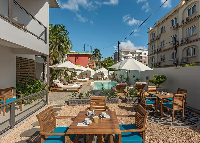 Seastar Hotel