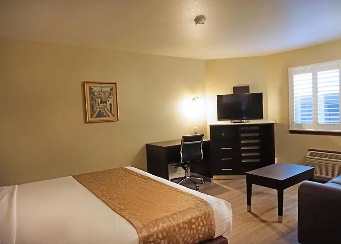 Travelodge By Wyndham Concord