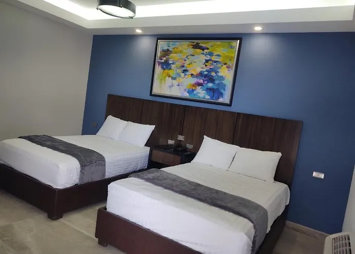 Sand Mar Hotel