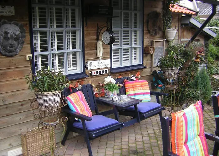 Prive Tuinhuis B&B Elly
