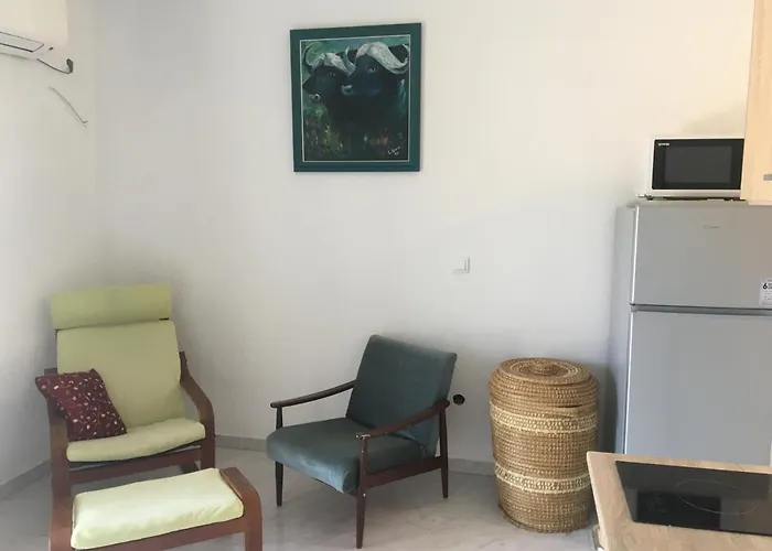 Riva Seafront Holiday Apartments