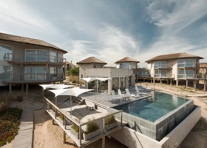 Maradentro Apart Hotel & Suites