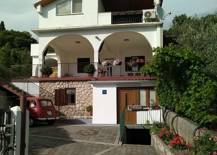Apartman Larus
