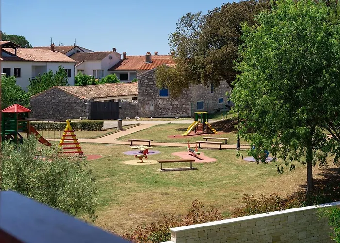 Apartments Miri Vrsar