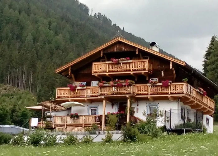 Bed&Breakfast Dolomiti Bey Haus Pinter