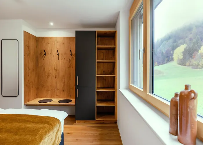 Verwall Apartment Arlberg - mit Sauna, Loggia und Skiraum