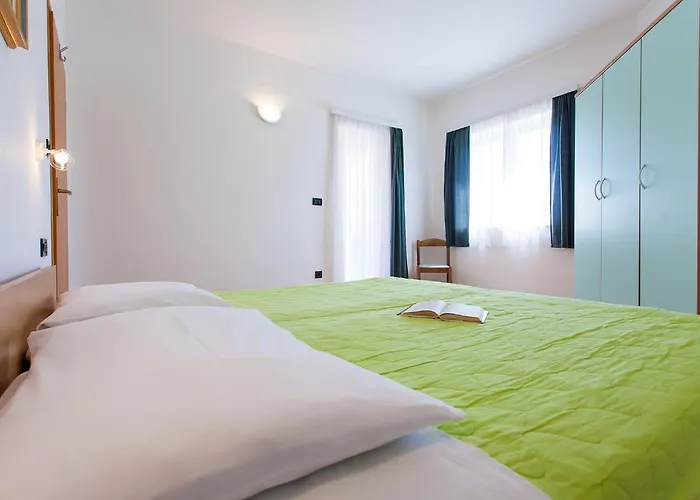 Apartments Villa Brioni II
