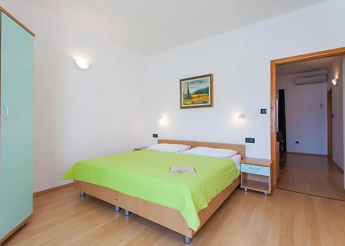 Apartments Villa Brioni II