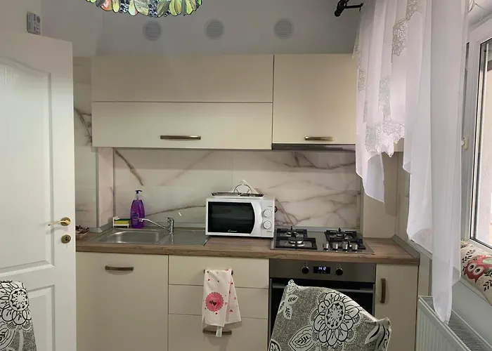 Leon Apartment